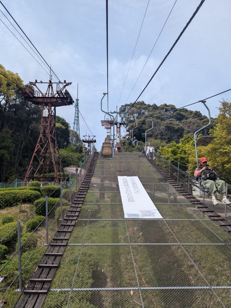 松山城のリフト