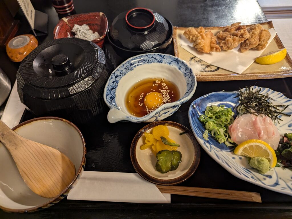 伊代食堂　おとら　の鯛めし